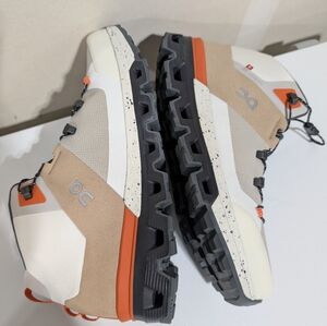 New ON Men's Cloudtrax 1 Shoe US M11